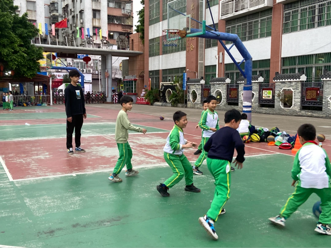 幼儿篮球训练内容与要求有哪些?_1